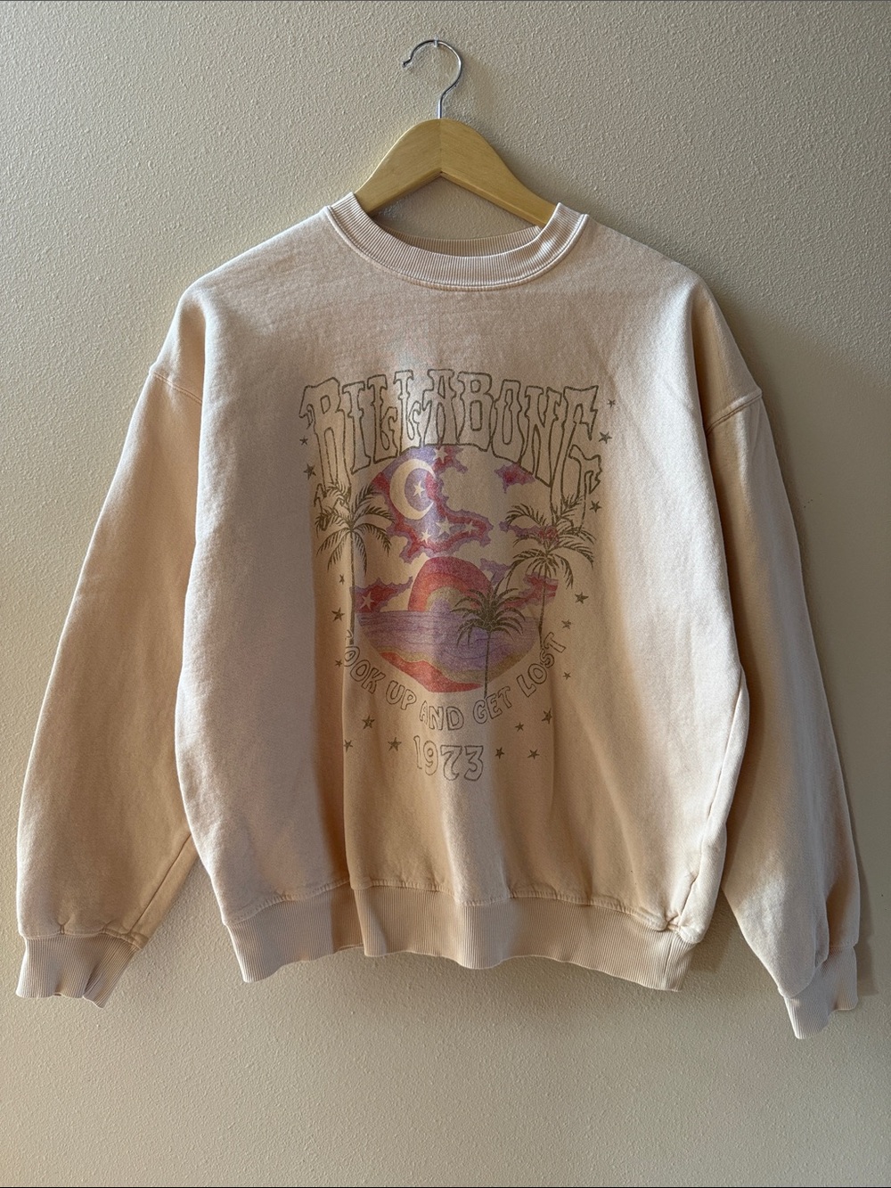 Billabong Look Up and Get Lost sweatshirt